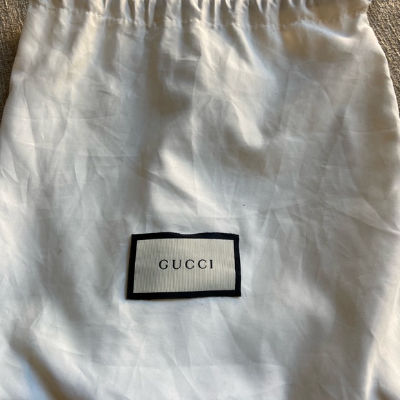 ✨GUCCI MARMONT VELVET SHOULDER BAG✨ - Picture 9 of 10